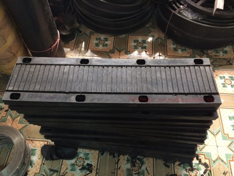 Cao su Khánh Đạt