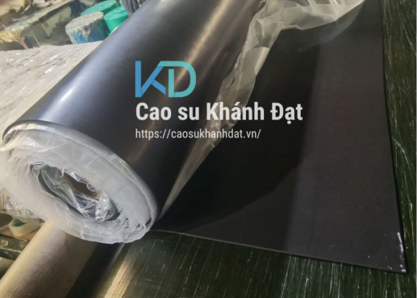 Cấu trúc và tính chất của tấm cao su FKM dày 1mm